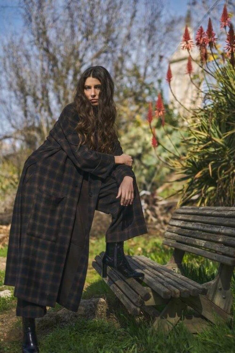 Alembika Herbst/Winter 22/23 Coat checkered
