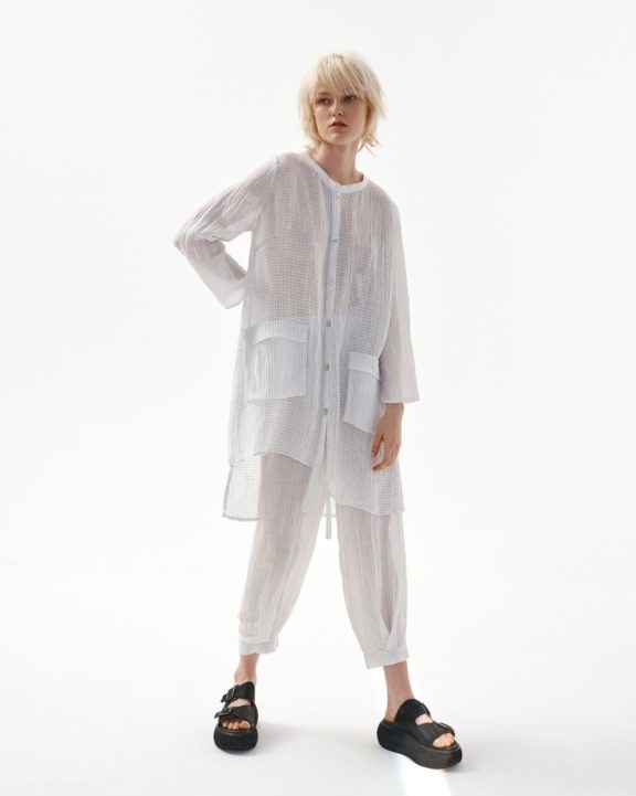 Kedziorek white linen suit summer 22