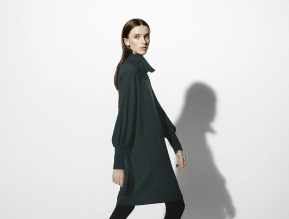 Trine Kryger Simonsen Herbst-Winter-Kollektion-2021 turleneck dress green