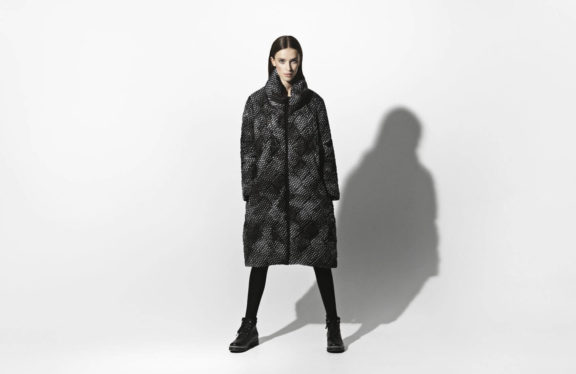 Trine Kryger Simonsen Herbst-Winter-Kollektion-2021 Coat black and grey